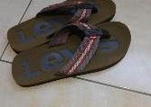 Sandales
