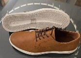 Chaussures athlétiques