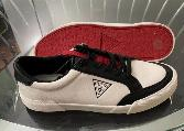 Chaussures athlétiques