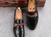 Dress shoes