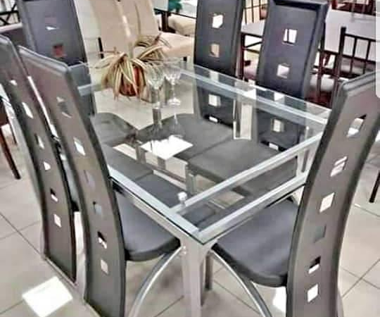 Dining Tables & Sets