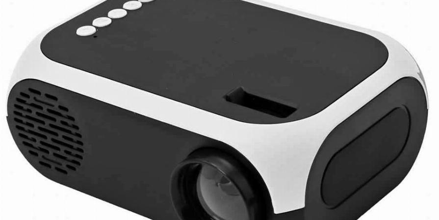 Monitors, Projectors & Accs