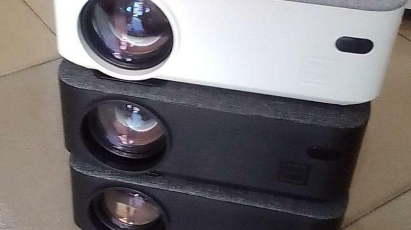 Monitors, Projectors & Accs