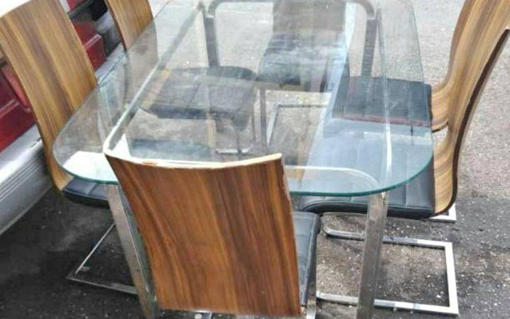 Tables et ensembles de salle à manger