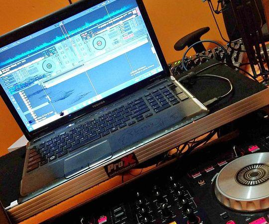 Équipement de performance et DJ