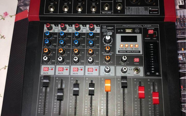 Équipement de performance et DJ