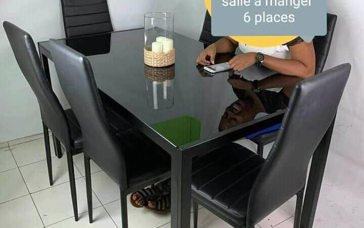 Dining Tables & Sets