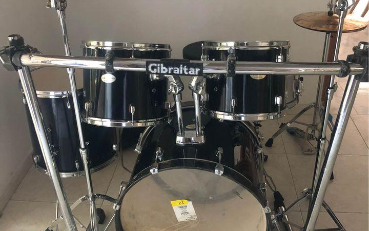 Drums & Percussion