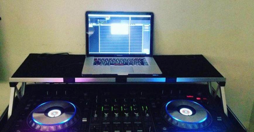 Performance & DJ Equipment
