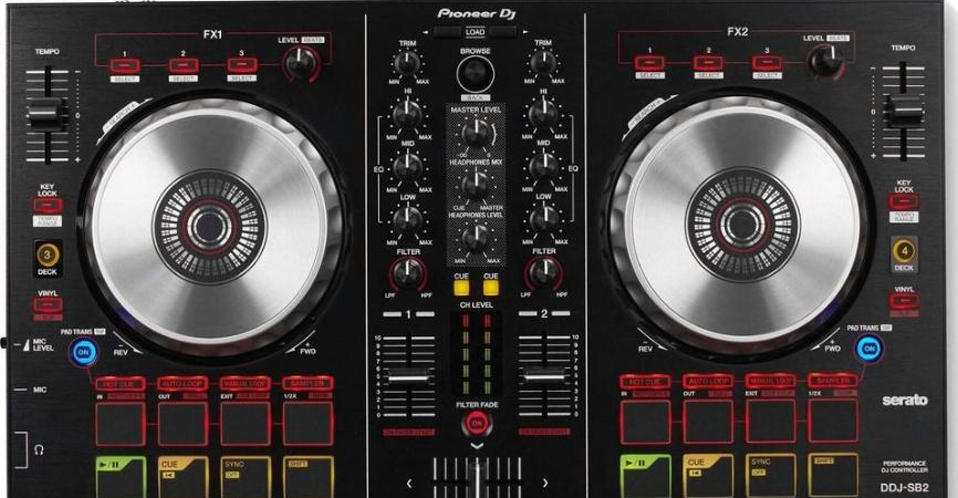 Équipement de performance et DJ