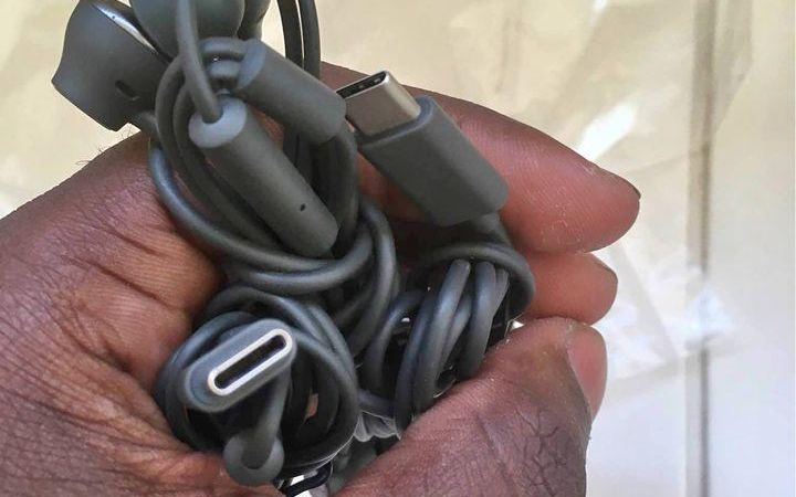Computer Cables & Connectors